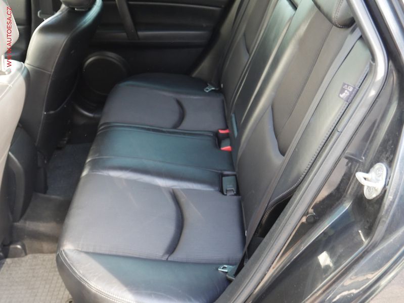 Mazda 6 (2011) 2.2 D, Klima - fotka 10 z 15