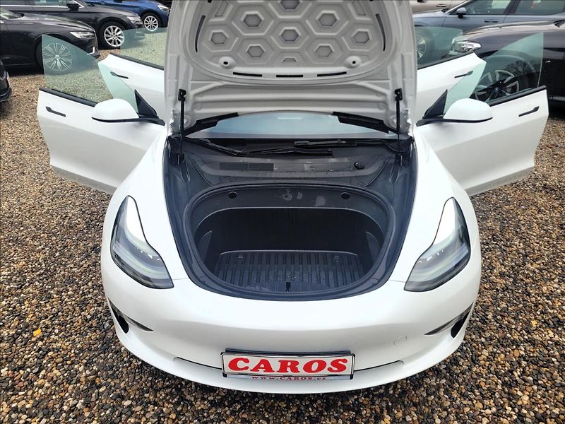 Tesla Model 3 AWD,LR,366kw,DUAL,SOH 89% - fotka 48 z 50