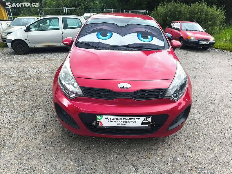 Kia Rio KRÁSNÁ,75T.KM,1MAJ48LET,VÝBAVA - fotka 2 z 23