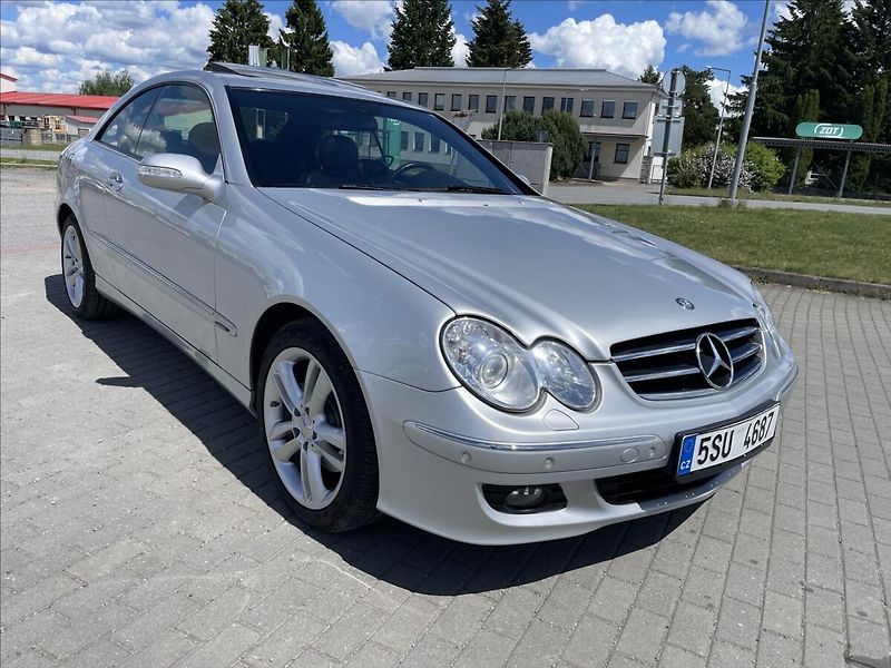 Mercedes-Benz CLK 3,0 i V6 170kw Ambiente TOP st - fotka 6 z 41