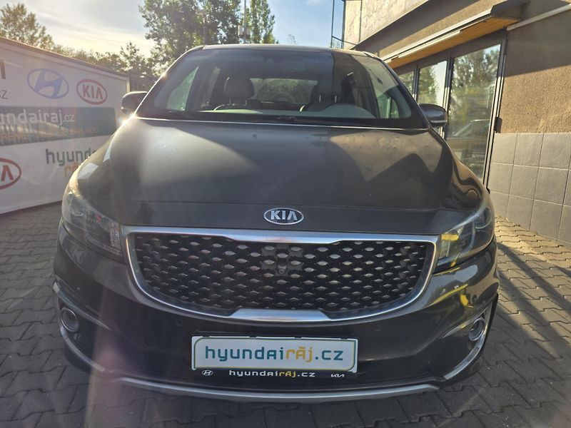 Kia Carnival 3.3-8míst-2.řada 3sedadla - fotka 14 z 16