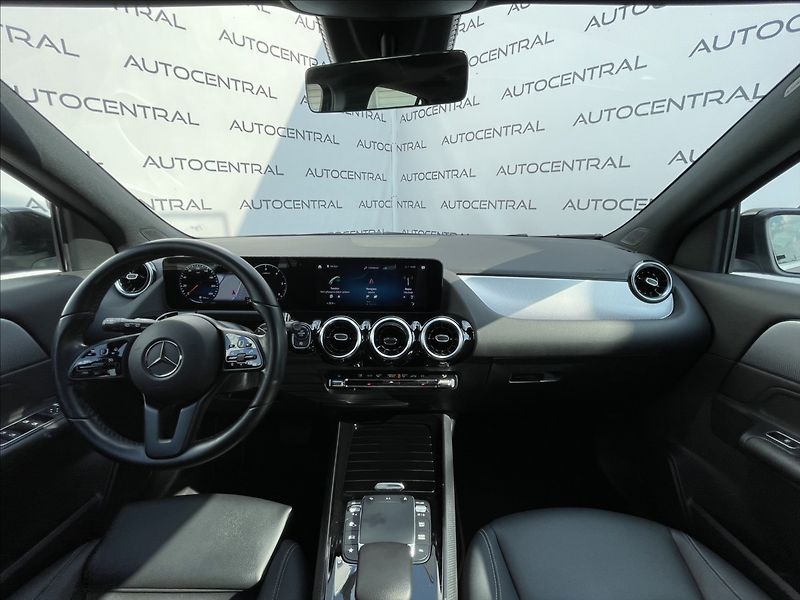 Mercedes-Benz GLA 200d,110kW,AUT.,STK 7/28,DPH - fotka 19 z 26
