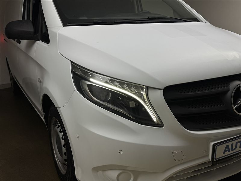 Mercedes-Benz Vito 1,8 LONG LED DPH VÝHŘEV KAMERA - fotka 34 z 44