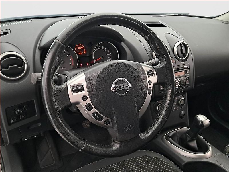 Nissan Qashqai (2009) 1.6, Tempomat - fotka 16 z 16
