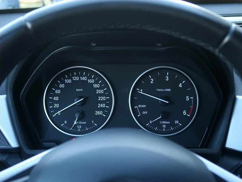 BMW X1 (2017) sDrive18d, Automat, Serv.kniha - fotka 11 z 19