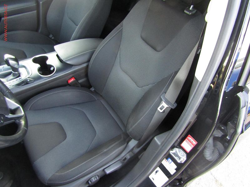 Ford Mondeo (2017) 2.0TDCi, AT, navi, park.asist - fotka 10 z 20