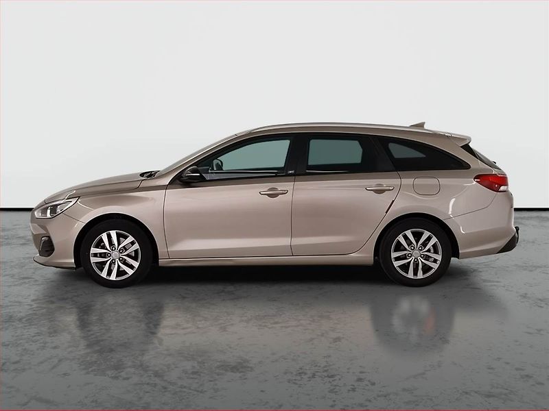 Hyundai i30 (2018) Go! 1.4 T-GDI, ČR,1.maj - fotka 3 z 27
