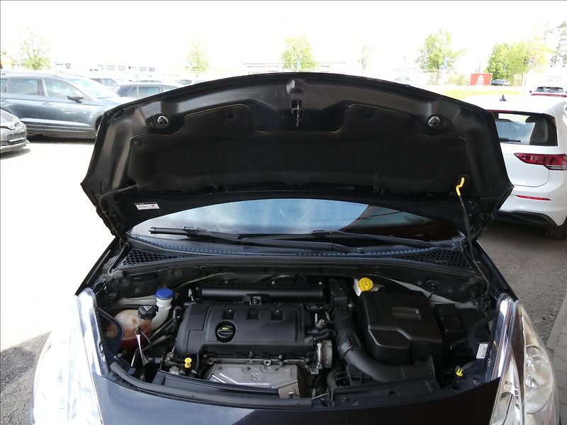 Citroën DS3 1,6 i 16V digi.klima, serviska - fotka 38 z 45