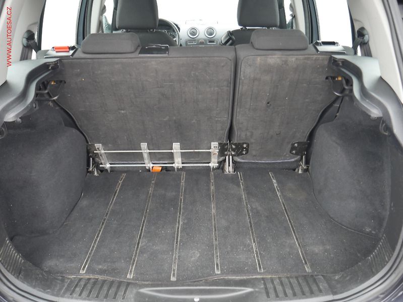 Ford Fusion (2010) 1.6i, ČR, AC, STK2/28 - fotka 7 z 16