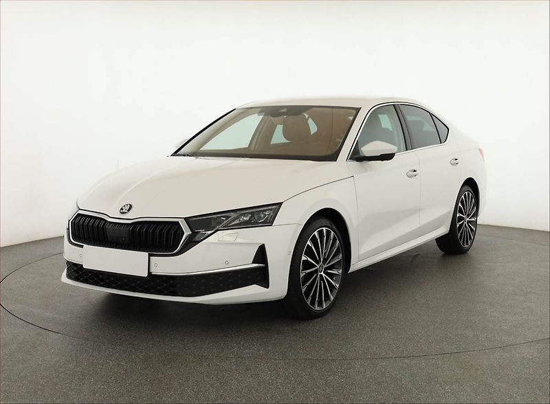 Škoda Octavia (2025) 2.0 TDI - fotka 2 z 20