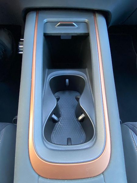 Cupra Born (2022) 170 kW e-Boost - fotka 18 z 22
