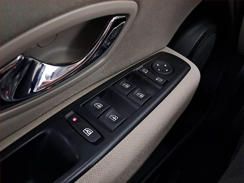 Renault Mégane (2012) 1.6 16V - fotka 16 z 16