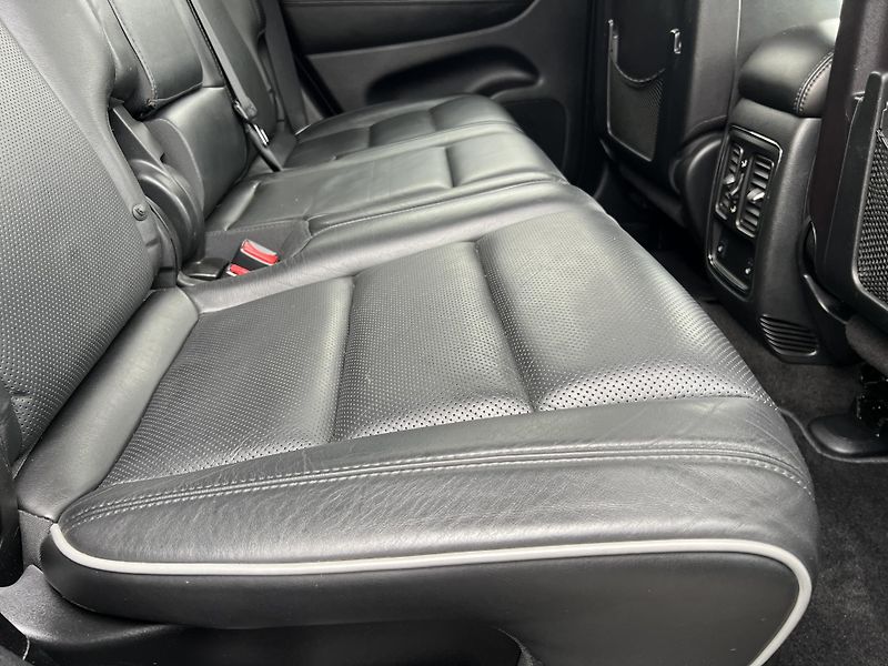 Jeep Grand Cherokee 3.0CRD OVERLAND KŮŽE odp.DPH - fotka 28 z 41