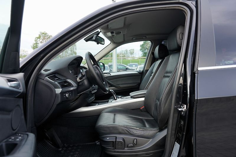 BMW X5 3.0d xDrive/Al/kůže/235 PS/AT - fotka 20 z 34