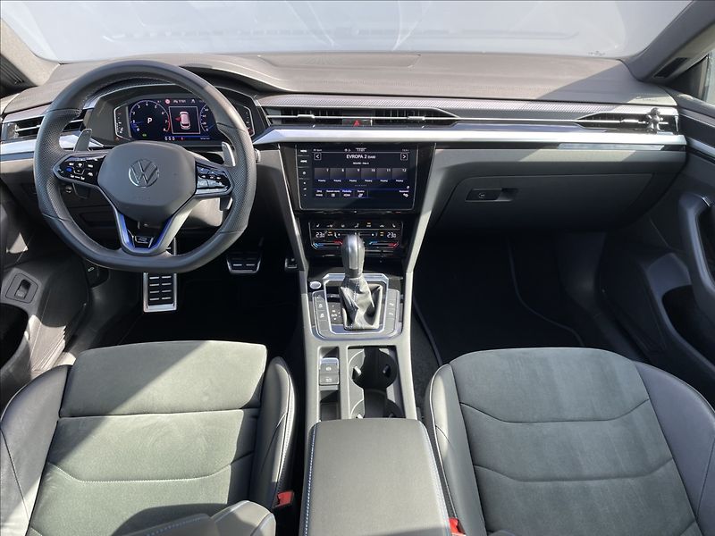 Volkswagen Arteon R 2.0TSI 235KW 4X4 DSG - fotka 9 z 36