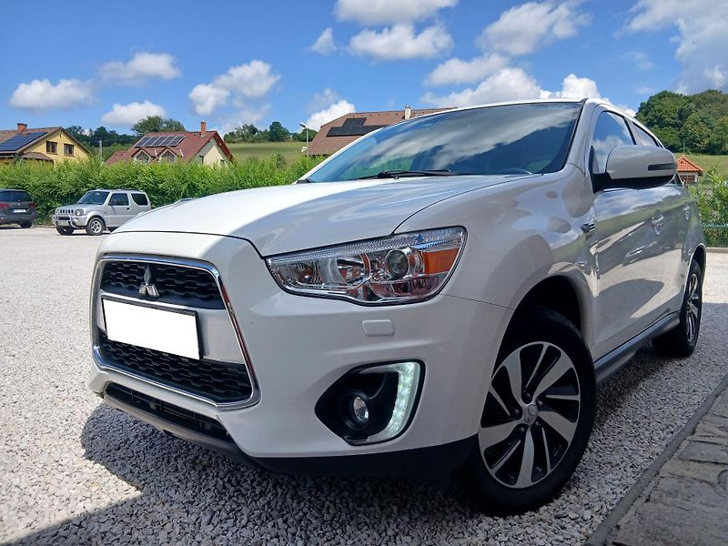 Mitsubishi ASX 2.3 Di-D AWD ČR 2.MAJ - fotka 7 z 33