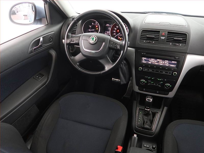 Škoda Yeti (2013) 1.4 TSI, Automat, Tempomat - fotka 7 z 16