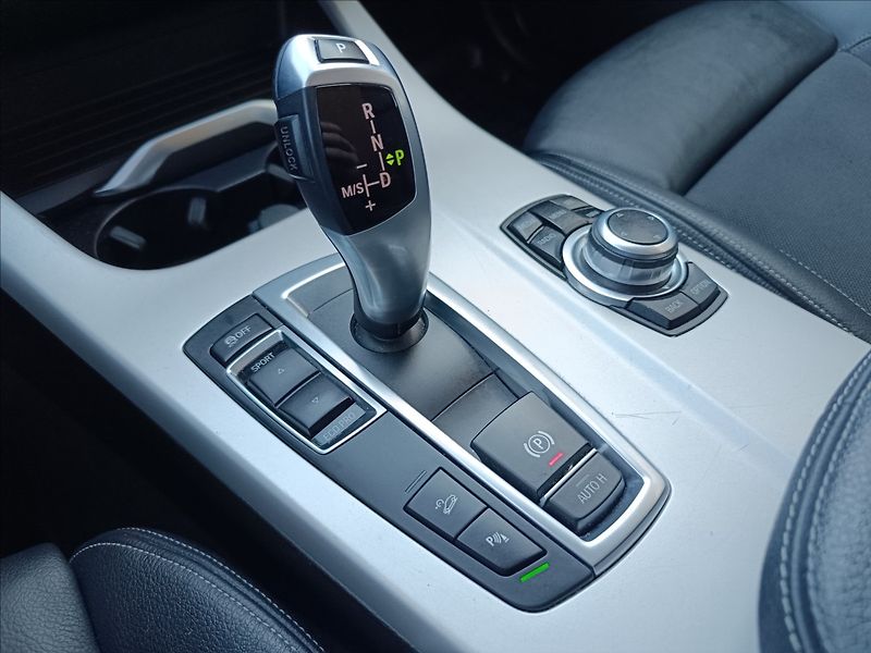 BMW X3 3,0 TDi xDrive30d, automat - fotka 13 z 20
