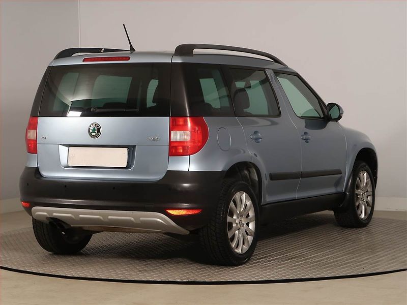 Škoda Yeti (2013) 1.4 TSI, Automat, Tempomat - fotka 5 z 16