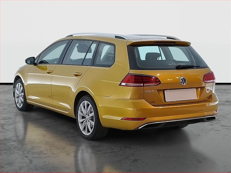 Volkswagen Golf (2018) 1.4 TSI, Tempomat - fotka 4 z 18