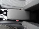 Peugeot 2008 (2026) ALLURE Turbo 100k MAN6 - náhled 37