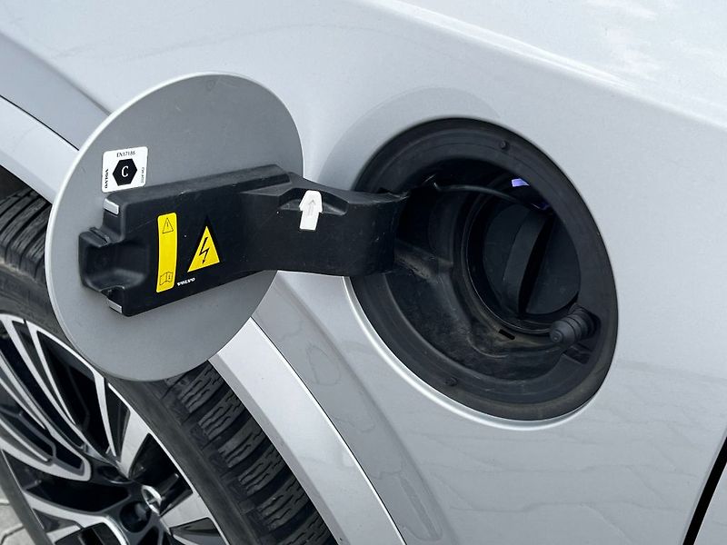 Volvo XC90 Ultimate T8 AWD 335kW - fotka 26 z 26