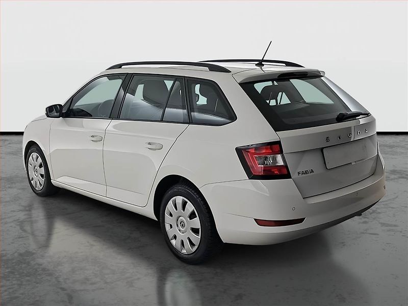 Škoda Fabia (2022) Ambition 1.0 TSI, ČR,1.maj - fotka 4 z 16