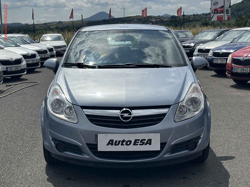 Opel Corsa (2007) 1.3CDi, 1.maj,ČR - fotka 2 z 15