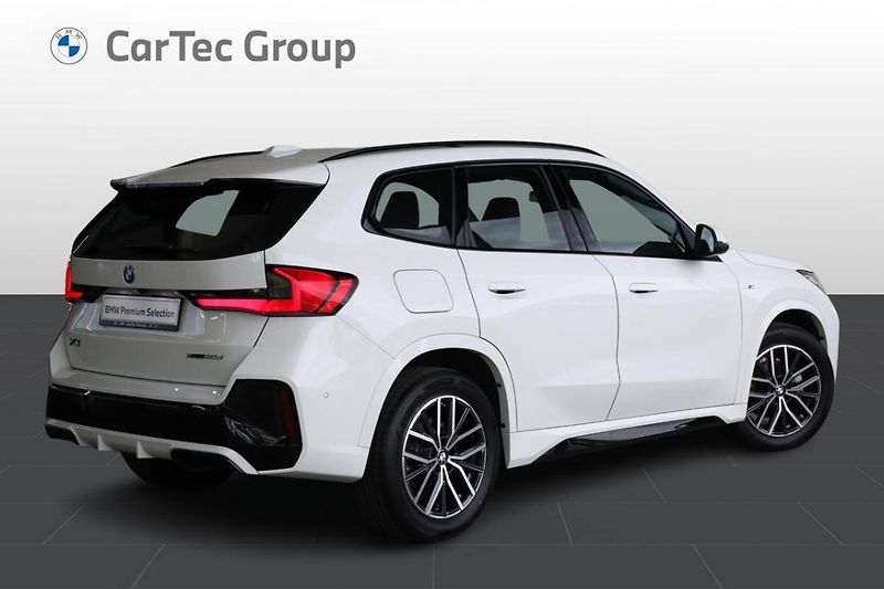 BMW X1 xDrive20d - fotka 3 z 26