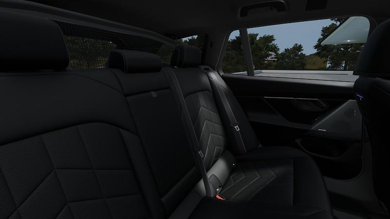 BMW Řada 5 540d xDrive Touring - fotka 12 z 14