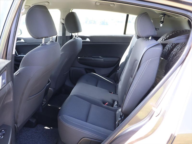 Kia Sportage 1,7 CRDi 85kW CZ Aut.klima - fotka 12 z 30