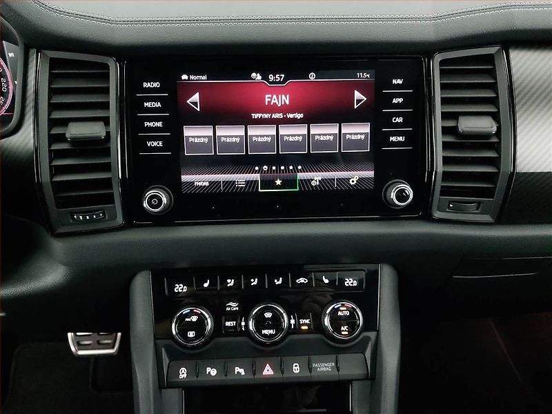 Škoda Kodiaq (2023) 2.0 TDI - fotka 12 z 24