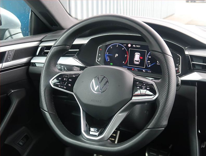 Volkswagen Arteon (2022) R-line 2.0 TDI - fotka 16 z 25