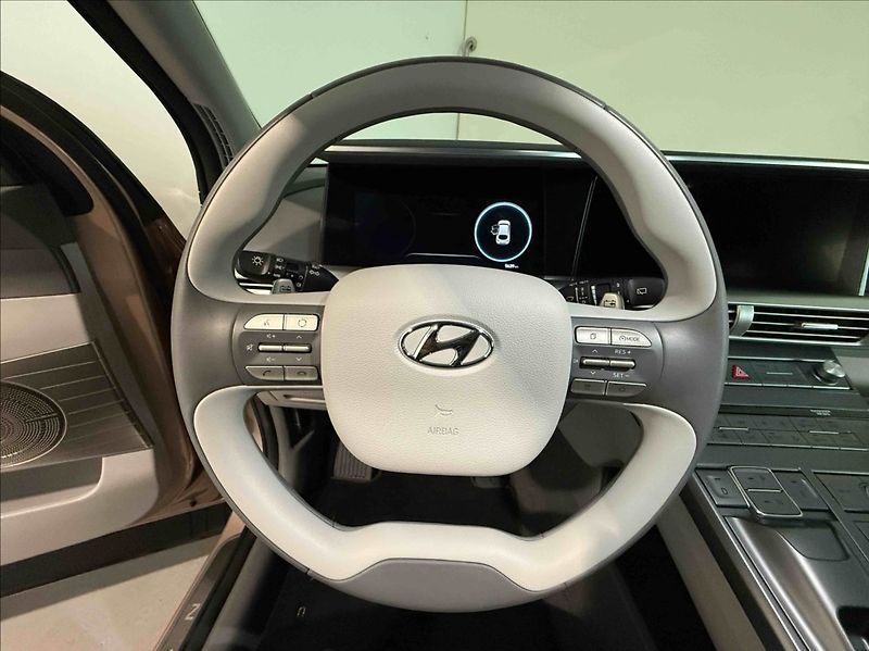 Hyundai Nexo 0,0 VODÍKOVÝ POHON - fotka 21 z 29