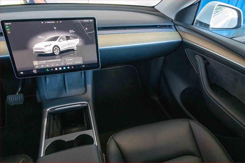 Tesla Model Y (2022) Long Range AWD 79kWh, SoH 90% - fotka 8 z 22