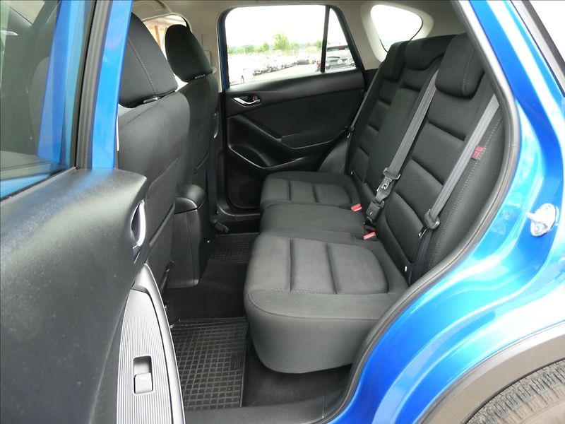 Mazda CX-5 2,0 Skyactiv AWD,serviska,118k - fotka 20 z 40