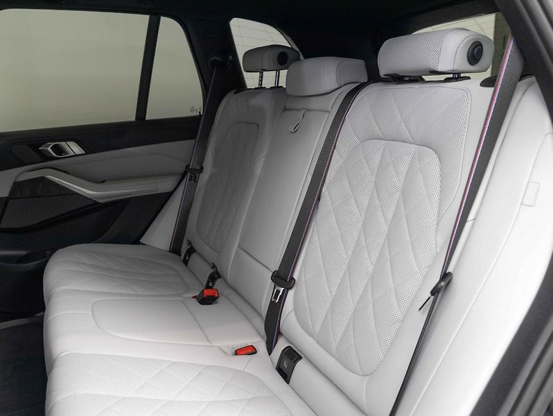 BMW X5 xDrive30d - fotka 22 z 22