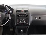 Volkswagen Touran (2011) Comfortline 2.0 TDI, Automat - náhled 12