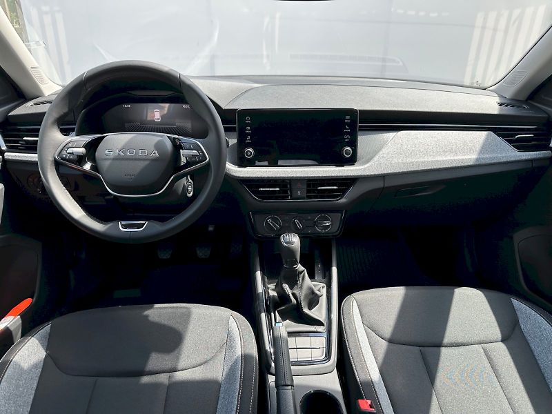 Škoda Kamiq (2025) 1,0 TSI / 85 KW / Selection - fotka 5 z 29