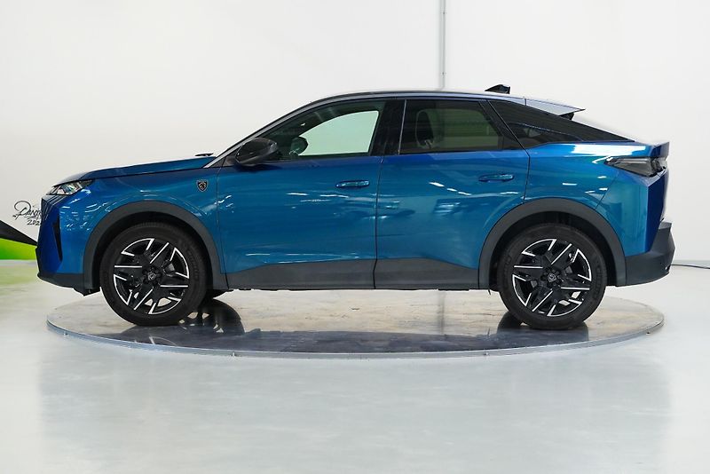 Peugeot 3008 - fotka 3 z 27