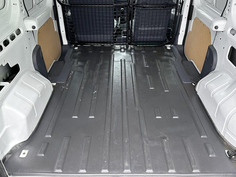 Ford Transit Connect 1.8TDCi 75PS LWB MAXI 220L 2 M - fotka 12 z 25