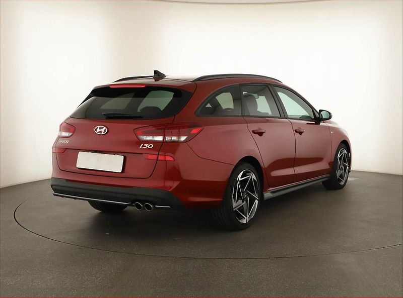 Hyundai i30 (2026) 1.5 T-GDI MHEV 48V, N- Line - fotka 5 z 15