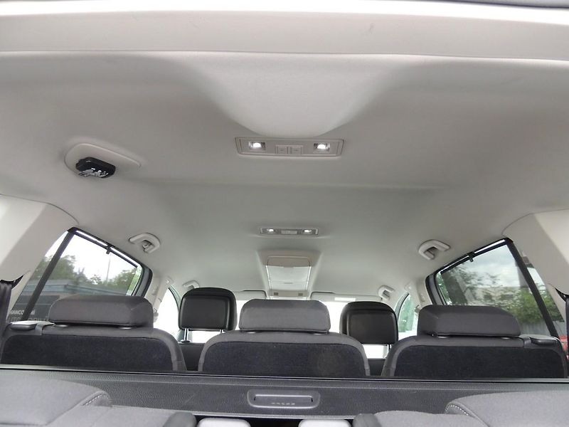 Volkswagen Touran (2018) 1.4TSi,110kw,7míst,Top výbava, - fotka 54 z 55