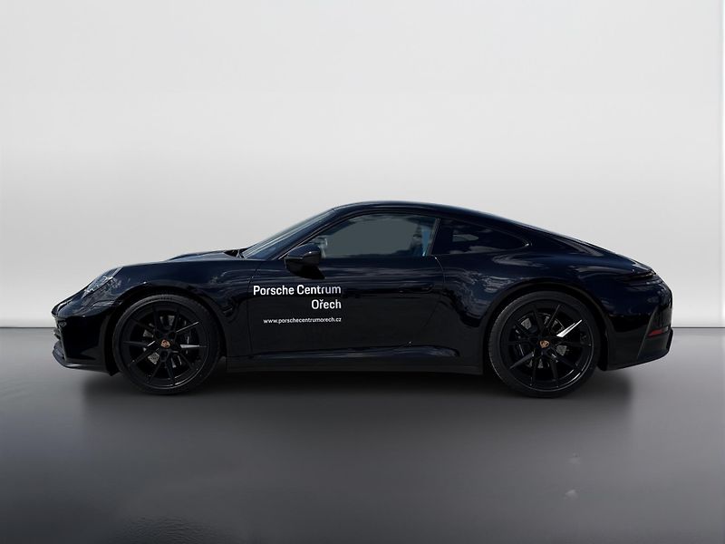 Porsche 911 Carrera - fotka 2 z 28