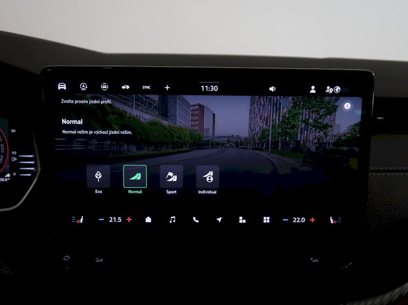 Škoda Octavia (2025) SPORTLINE 2.0TDI 110KW PANORAM - fotka 31 z 45