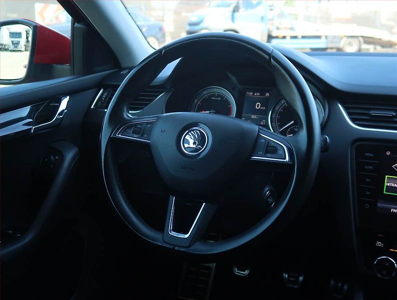 Škoda Octavia (2019) Style 1.5 TSI, Serv.kniha - fotka 17 z 19