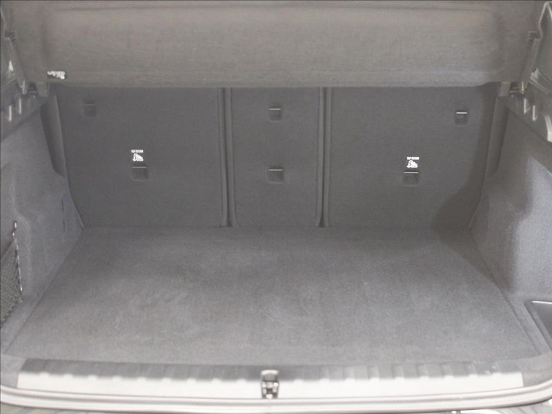 BMW X1 2,0 xDrive 23i M-paket zánovní - fotka 8 z 34