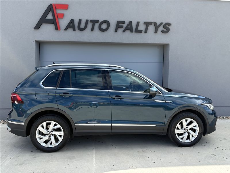 Volkswagen Tiguan 2,0 TDI 110 KW 4M DSG ELEGANCE - fotka 2 z 31