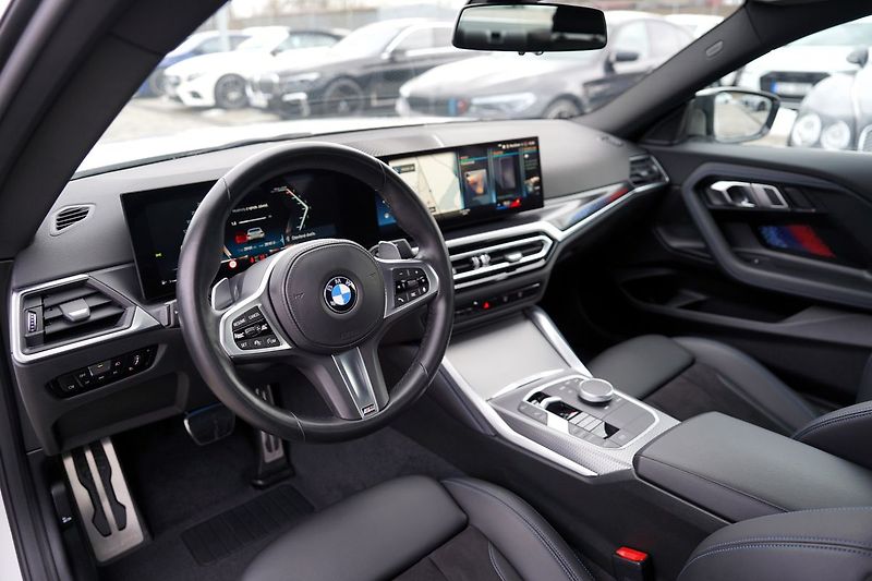 BMW Řada 2 M240i xDrive 3.0i/AT/380 PS - fotka 21 z 46