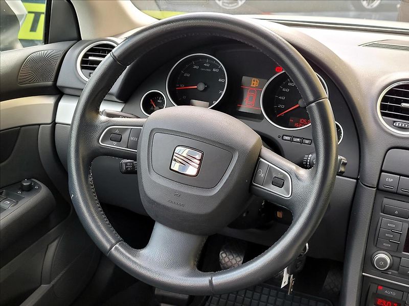 Seat Exeo 1,8 T Style *SERV.KN.+ ROZVODY - fotka 29 z 39